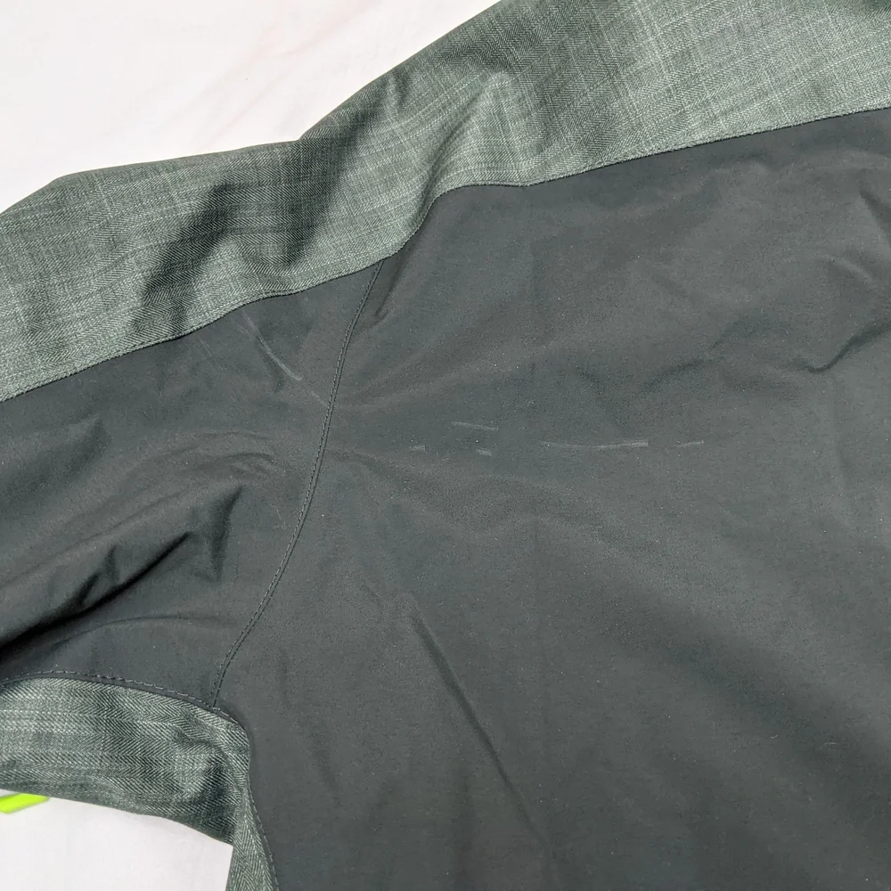 Helly Hansen Men's Performance Insulated Ski Jacket Size L